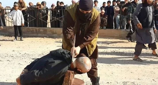 داعش 12 550x295 - تمّ العثور على أجساد 34 ضحية إثر جرائم الداعش في ليبيا