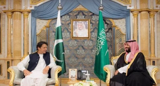 باكستان عربستان 550x295 - اغتيال وانقلاب: العواقب المحتملة لزيارة بن سلمان إلى باكستان