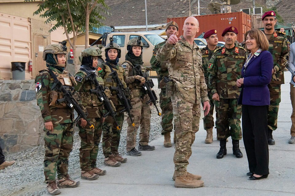 نانسي بيلوسي 5 - تقرير مصور عن زيارة رئيسة الكونغرس الأمريكي إلى كابول