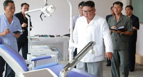 961467 550x295 - كيف الوضع الصحي لزعيم كوريا الشمالية بعد الإجراء الطبي الخاص
