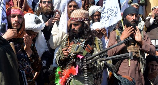 taliban 550x295 - جريمة طالبان.. مقتل 129 مدنيا بهجمات عناصر طالبان خلال الشهر الماضي