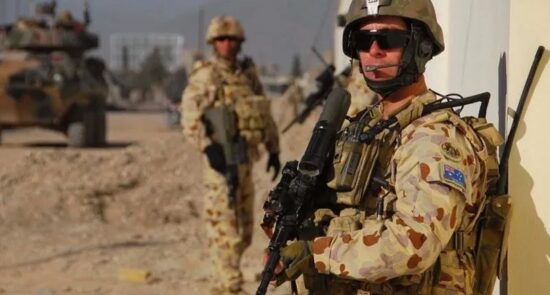 آسترالیا 550x295 - الشعب الأفغاني يطالب بتعويضات من جنود أستراليين