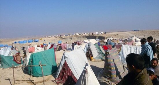 بیجا شده 550x295 - الأمم المتحدة: أفغانستان على شفا أزمة إنسانية