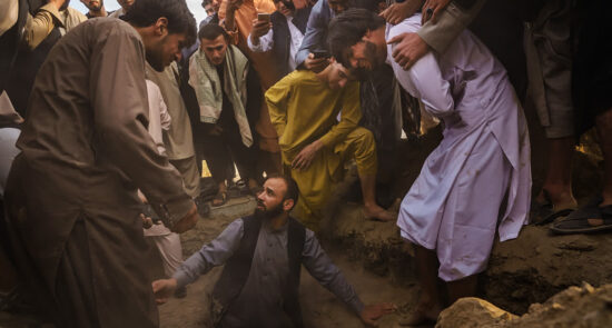 قتل امریکا 550x295 - اعترفت الولايات المتحدة بخطئها في غارة جوية مميتة في كابول