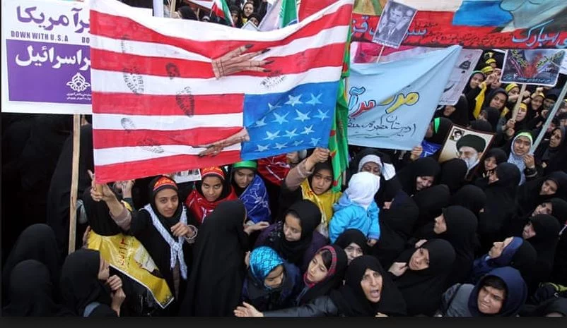 5287 - Iranians Protest against US sanctions
