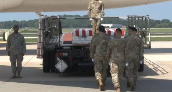 CXRLKS4ZRVA33NPSTRO6BW22YM 550x295 - Remains of 3 Troops Killed in Afghanistan Return to US