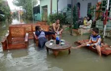 4626 226x145 - Indonesia in Floods