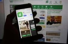 201905mena saudi absher 226x145 - Saudi Arabia: Mobile App Keeps Women at Home