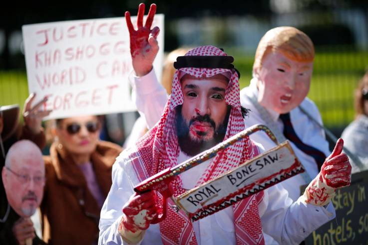protesters demonstrate against trump mbs - Trump Defends Saudi Arabia's Jamal Khashoggi Murder