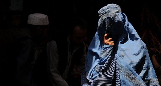 زن 1 550x295 - Independent Human Rights Commission of Afghanistan: Taliban should stop the ban on women's work in the United Nations