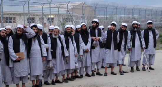 طالبان زندانی 550x295 - EU ambassador in Afghanistan: The international community does not recognize the Taliban