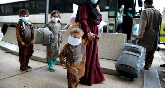 مهاجر افغان afghan refugee