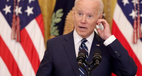بایدن 550x295 - Washington Examiner: Biden failed in practice to issue special visas to afghans
