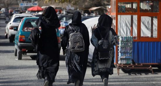 پوهنتون زن 550x295 - Taliban ban female professors from Kabul University