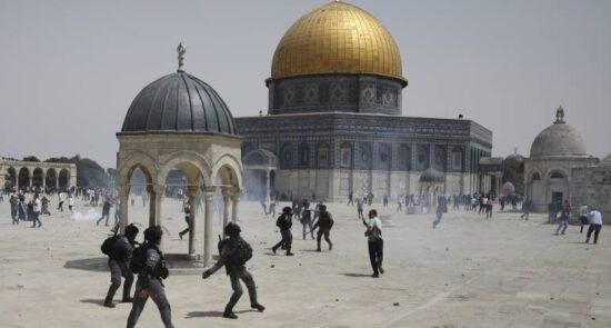 مسجد الاقصیٰ 550x295 - The Egyptian Parliament condemned the attacks of the Zionist regime on Al-Aqsa Mosque