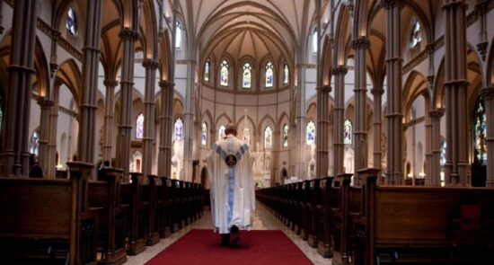 کلیسا 550x295 - Disclosure of sexual abuse of 600 children in the Catholic Church in Maryland, USA