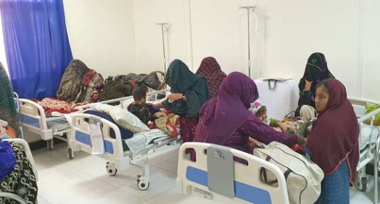 شفاخانه 550x295 - 80 children in Afghanistan died from malnutrition