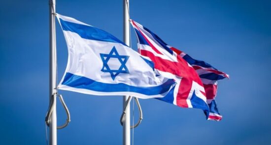 بریتانیا اسراییل 550x295 - Former British Prime Minister Reveals London's Intelligence Support to Tel Aviv