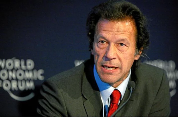 عمران خان: د پاکستان او روسیې تر منځ له تړون وروسته امریکا زما پر ضد دسیسې وکړې