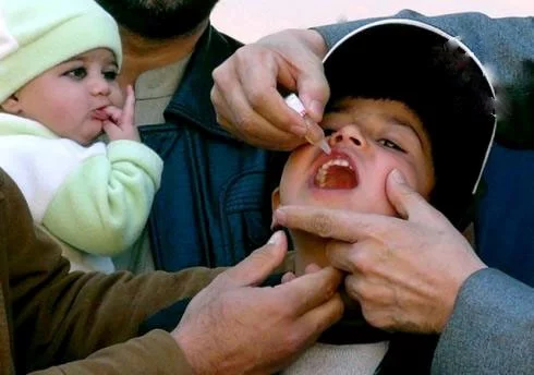 افغانستان او پاکستان کې د ګوزڼ ضد واکسین کمپاین پيل شو