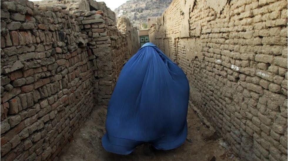 ایمنسٹی انٹرنیشنل: طالبان خواتین کے حقوق کی مسلسل خلاف ورزی کر رہے ہیں