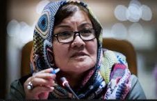 کم کاری وزیر امور زنان کار دست اش داد