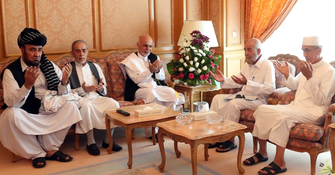 دیدار رئیس جمهور غنی با شماری از نمایندگان افغان‌های مقیم عربستان