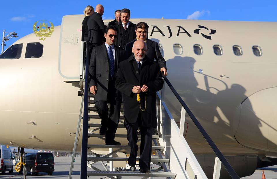 سفر رییس‌جمهور غنی به قزاقستان
