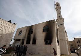 آتش زدن مساجد موصل توسط داعش!
