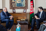 کرزی - حکمت خلیل کرزی با سفیر کانادا مقیم کابل دیدارکرد