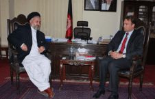 بلخی و جفری فان لئون 226x145 - دیدار عالمی بلخی با سفیر کشور هالند در افغانستان