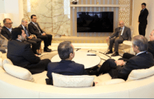 غنی و تاجران 226x145 - دیدار تاجران افغان مقیم امارات متحدۀ عربی با رئیس جمهور غنی