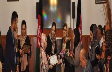 تقدیر وزیر امور زنان از دختران روبات ساز افغان