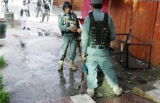 درگیری یک پولیس افغان با نیروهای ناتو در کندهار