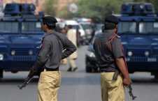 پولیس پاکستان 226x145 - تداوم مهاجر ستیزی در پاکستان؛ ده‌ها باشنده افغان در بند پولیس خیبرپختونخوا