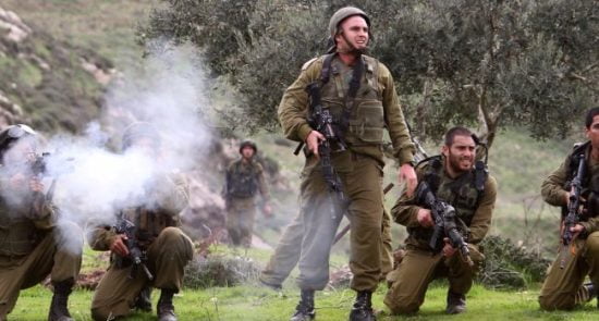 اسراییل عسکر 1 550x295 - افزایش آمار خودکشی در میان نظامیان اسراییلی طی سال 2022 عیسوی
