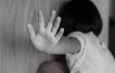 تجاوز 3 226x145 - تجاوز جنسی وحشیانه به دختر 12 ساله در هوتل