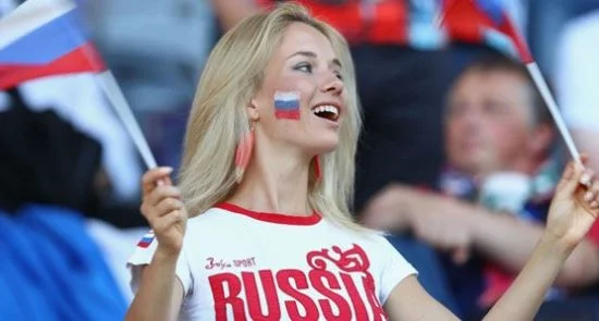 قانونی عجیب برای رابطه جنسی دختران زیبای روس با مردان خارجی