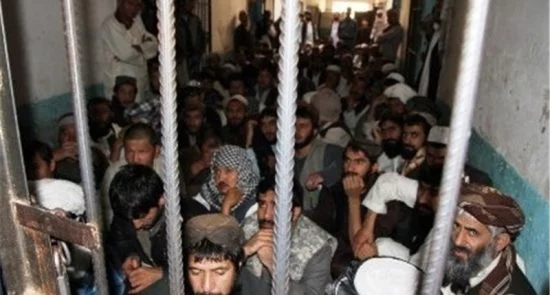 لوی سارنوالی جمهوری اسلامی افغانستان دهها تن از زندانیان طالبان را آزاد کرد