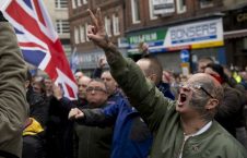 بریتانیا 226x145 - افزایش بی سابقه حملات بالای مسلمانان در بریتانیا