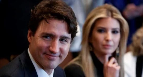 صدراعظم کانادا بدن یک خبرنگار زن را لمس کرده است!
