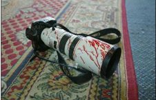 خبرنگار 226x145 - افزایش موارد خشونت علیه زنان خبرنگار در افغانستان
