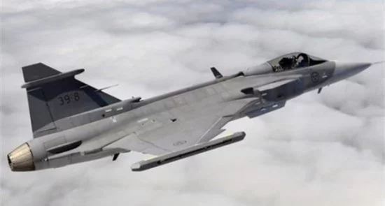 سقوط یک فروند طیاره جنگی سعودی در جنوب عربستان