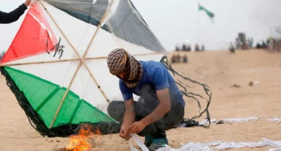 خسارت ۸.۵ ملیون شِکِلی اسراییل از کاغذ پران های آتش‌زای غزه