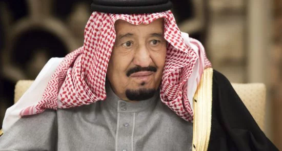 فساد مالی در وزارت دفاع ملی عربستان؛ ملک سلمان شماری از مقامات را برکنار کرد
