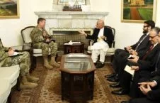 دیدار رییس‌جمهور غنی با قوماندان جدید مأموریت حمایت قاطع در افغانستان