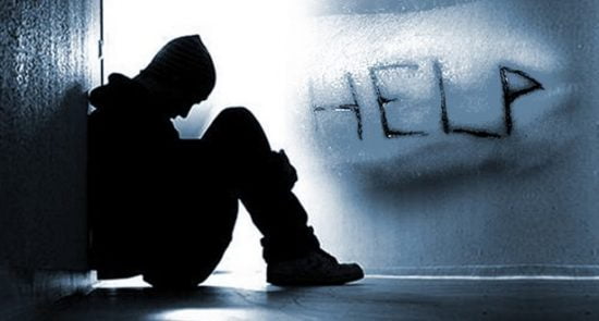 خودکشی 550x295 - نوجوانان بریتانیایی یک رسوایی ملی به بار آوردند!