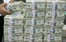 دالر 226x145 - 32 ملیون دالر برای تثبیت ارزش پول افغانی به بازار عرضه می شود
