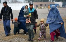 مهاجران افغان 1 226x145 - اخراج اجباری ده ها هزار مهاجر افغان از ایران در سال جاری