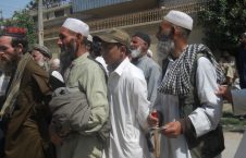 مهاجرین افغان 226x145 - تصمیصم گیری درباره سرنوشت پناهجویان افغان در پاکستان